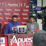 urtasun-rueda-prensa-presentacion-II-edicion-concurso-triples